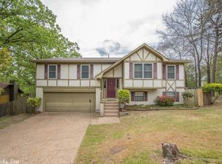 7 Random Oaks Cv, Maumelle, AR 72113
