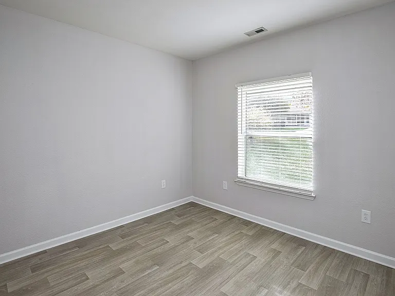 Lumen Heights — Photo 9