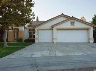 8406 Serafino Ct, Elk Grove, CA 95624