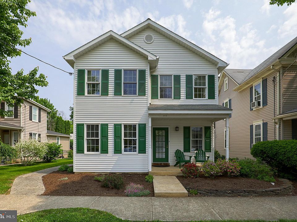 215 E New St, Lititz, PA 17543 Zillow