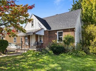 120 Leonard Post Dr, Buffalo, NY 14211