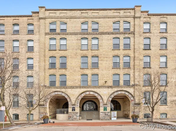940 Monroe Ave NW Unit 545, Grand Rapids, MI 49503