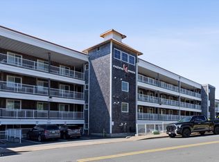 1723 NW Harbor Ave #4, Lincoln City, OR 97367