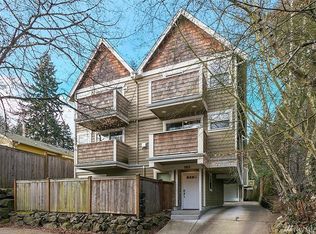 9705 Roosevelt Way NE #B, Seattle, WA 98115