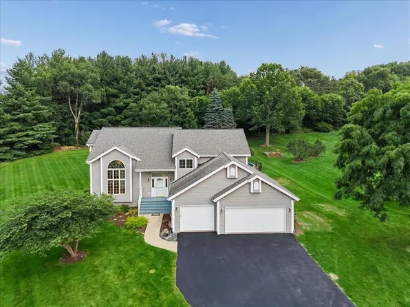 (undisclosed Address), Rockford, IL 61114