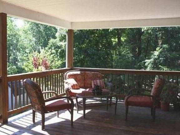 Covered Rear Deck