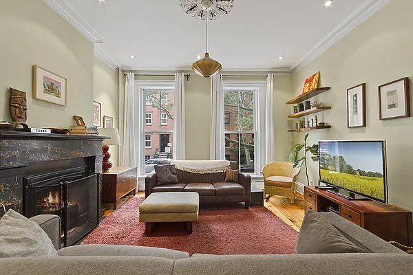 Rented by Stribling | media 6