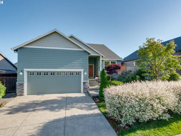 2962 SW 2nd St, McMinnville, OR 97128