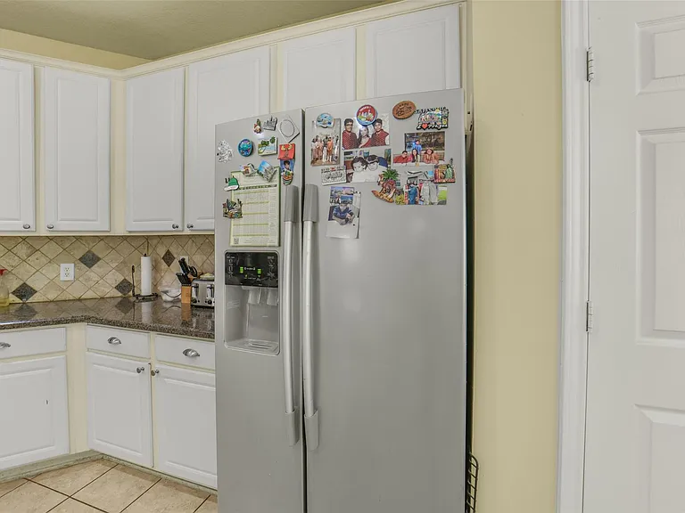 22554 Bristolwood Ct — Photo 11