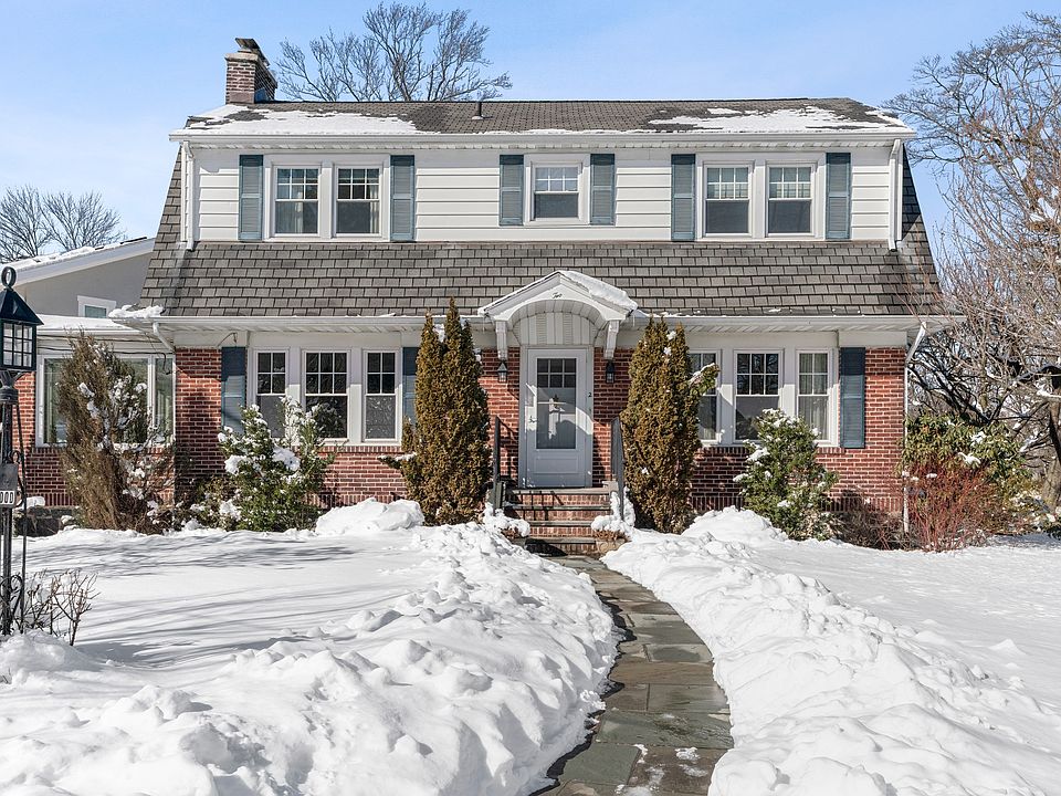 2 Maplewood Street