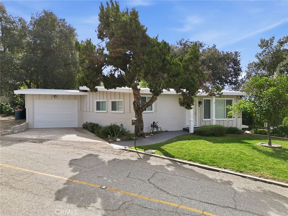 1st image of 3370 Pachappa Hl