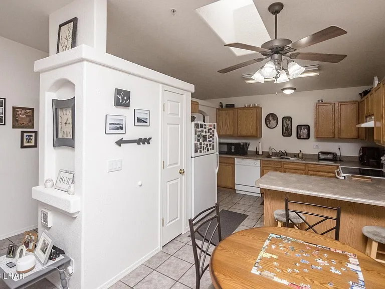 2960 Osborn Dr #102 — Photo 11