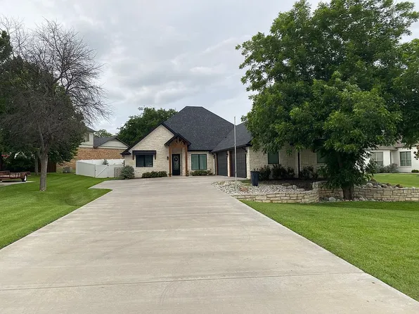 9303 Bellechase Rd, Granbury, TX 76049