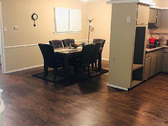 5th image of 1842 Oak Hill Cir