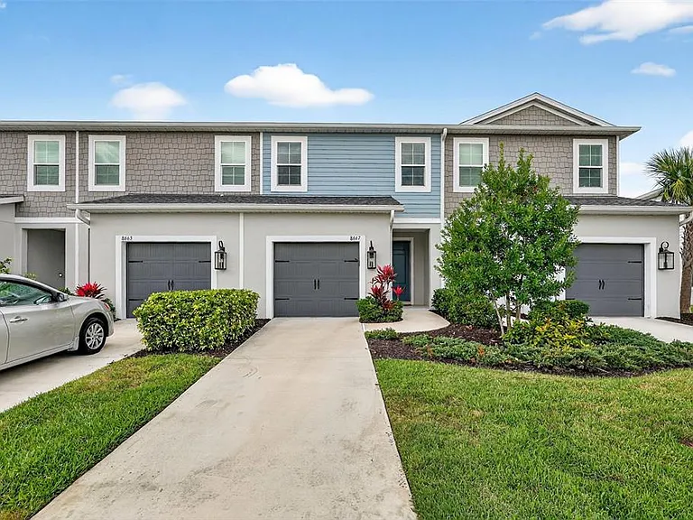 8667 Canyon Creek Trl — Photo 30