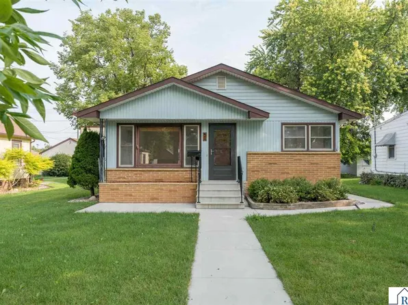 220 Belle Ave, Mankato, MN 56001
