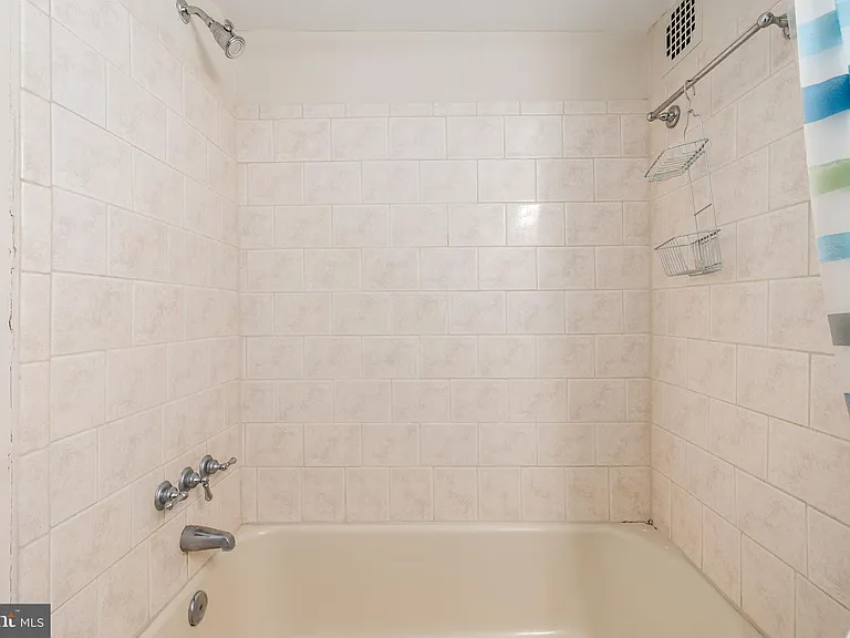 1801 Clydesdale Pl NW #311 — Photo 34