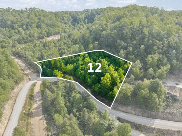 12 Sleepy Hollow Rd, East Bernstadt, KY 40729