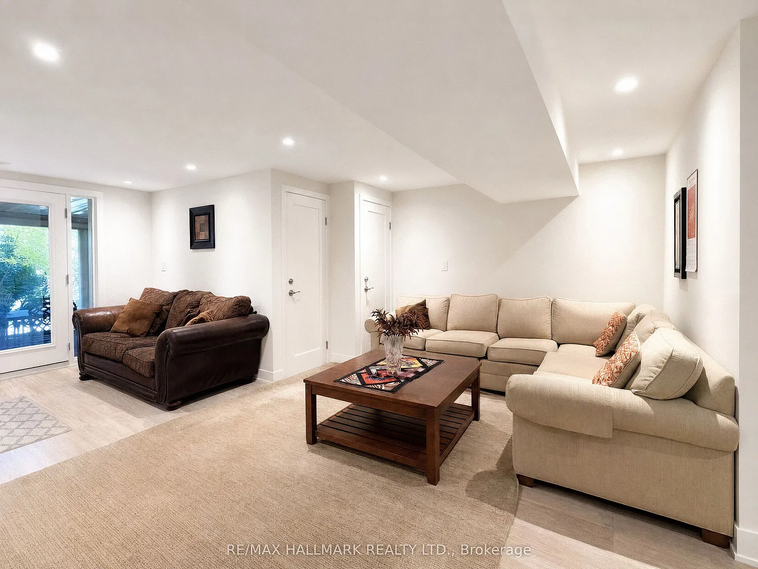 2 bed, $2,700 — Photo 4