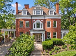 5435 Dunmoyle St, Pittsburgh, PA 15217