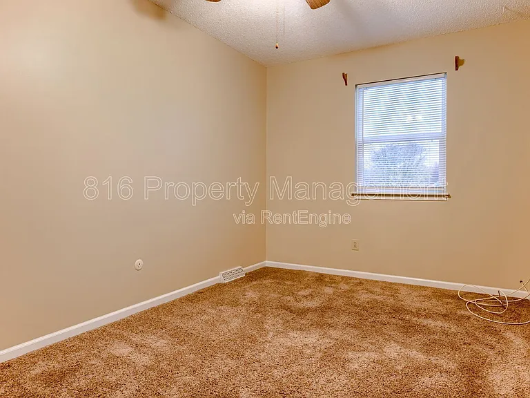 164 SW Robin Rd — Photo 39