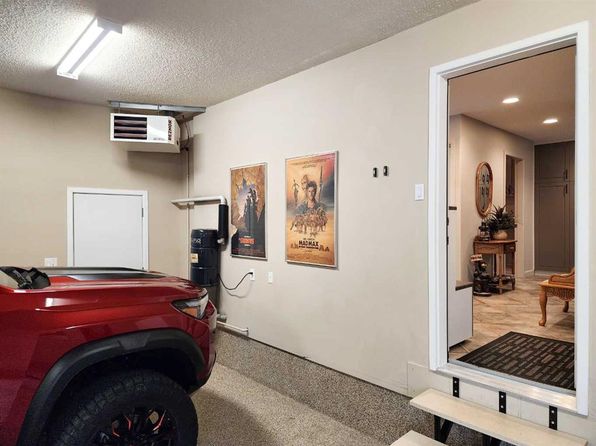 141 N Coachwood Point W, Lethbridge, AB T1K 6A6