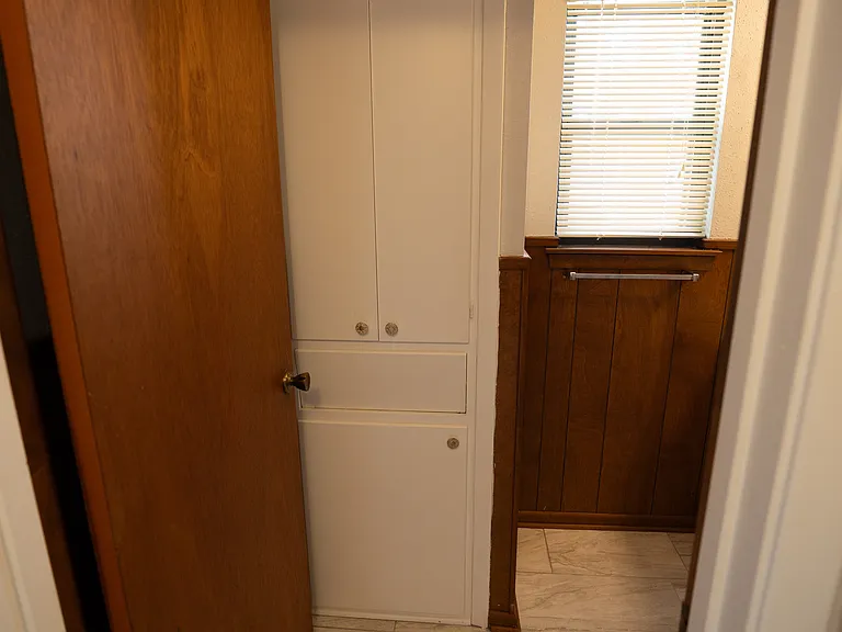 5235 Happiness St — Photo 33