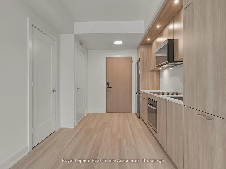 25 Cordova Ave #1714 — Photo 15