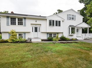 18 Partridge Ln, Dover, NH 03820