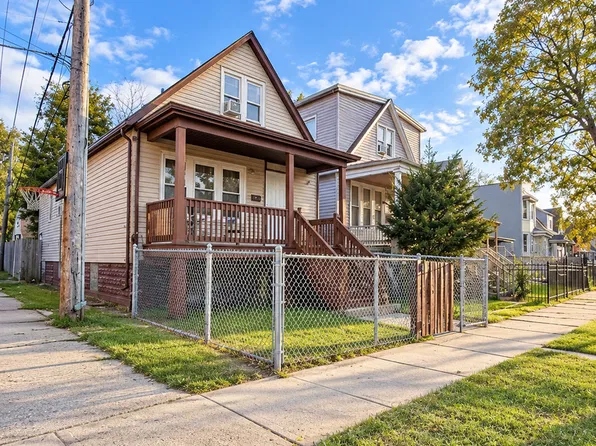 65 E 102nd Pl, Chicago, IL 60628