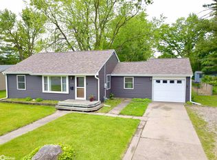1528 8th Ave, Grinnell, IA 50112