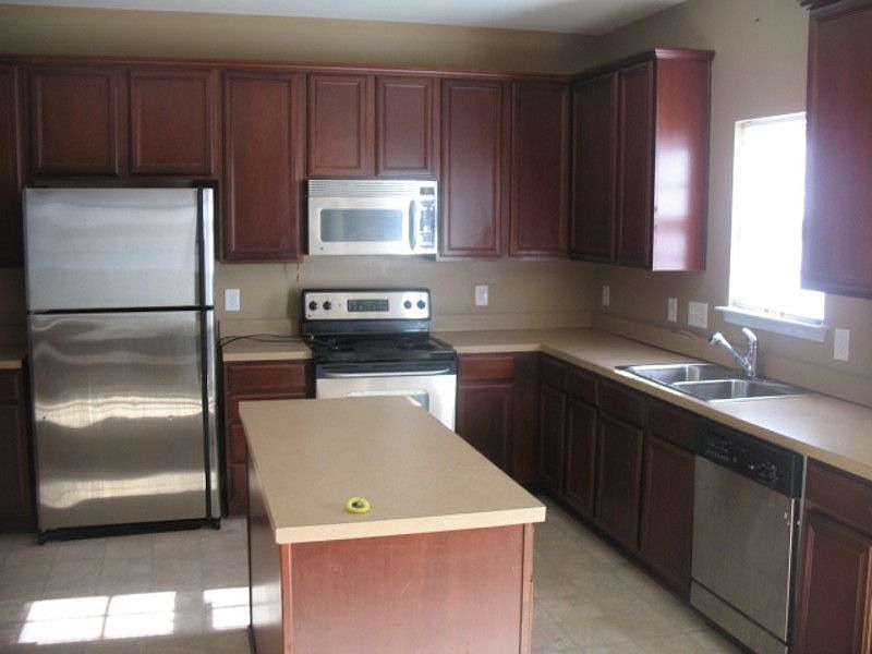 2nd image of 4016 Asher Ct