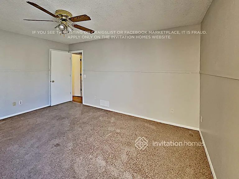 18923 E Carmel Dr — Photo 13
