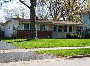 2205 Fulle St, Rolling Meadows, IL 60008