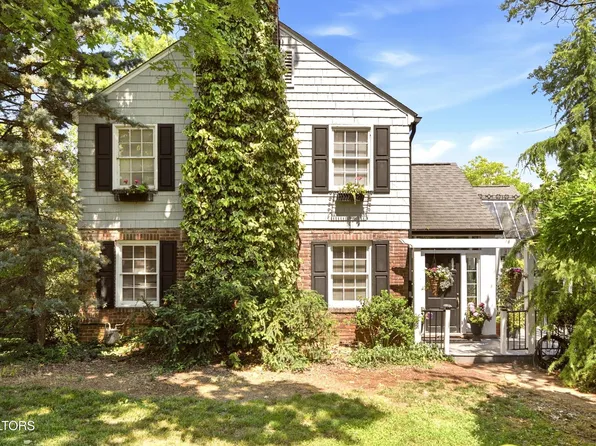 225 Ailsie Dr, Knoxville, TN 37920