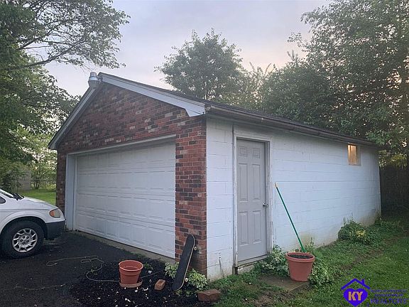 5th image of 110 Hutcherson Ave