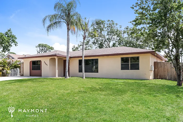 3841 SW Janiga St — Photo 2