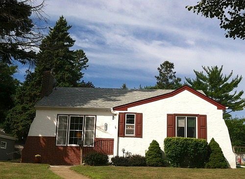 1st image of 649 16th Ave N