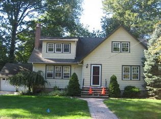 9-11 Westview Rd, West Orange, NJ 07052