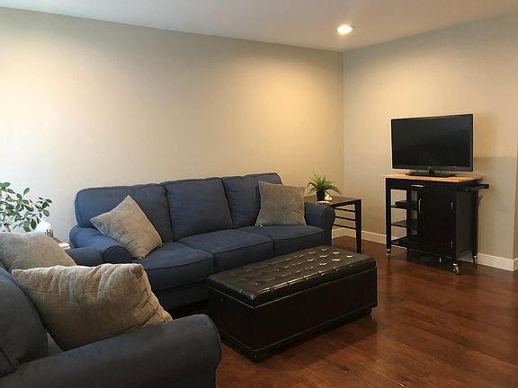 4th image of 422 E Emerson Ave APT 1