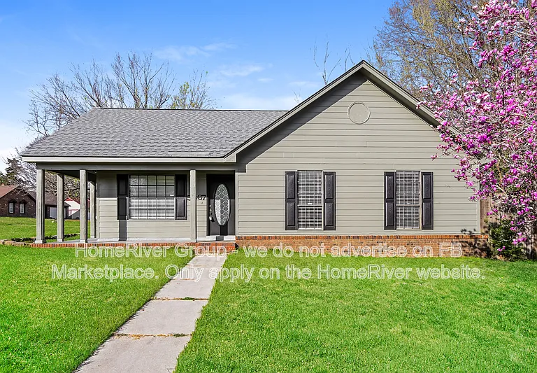 5067 Cherry Bark Cv — Photo 1
