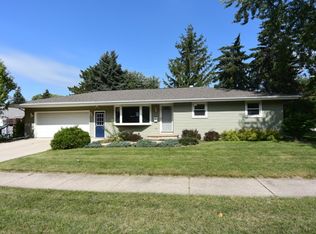 1224 W Lindbergh St, Appleton, WI 54914