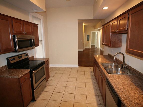 3rd image of 2309 Kemper Ln #2