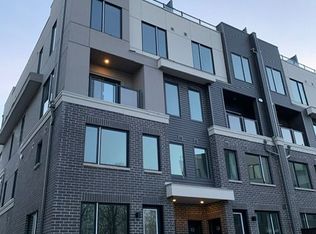 3482 Widdicombe Way #2, Mississauga, ON L5L 0B8
