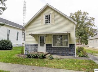 205 S Bogardus St, Elkhart, IL 62634