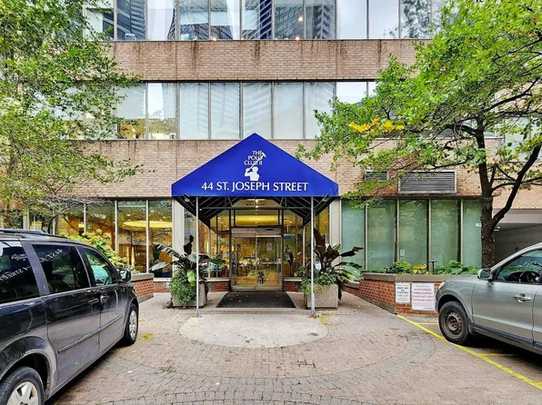 44 Saint Joseph St, Toronto, ON