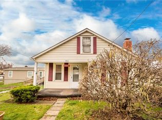 704 Virginia Ave, Rochester, PA 15074