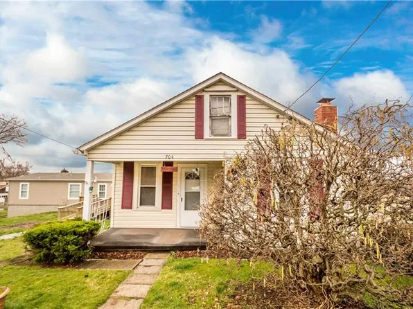704 Virginia Ave, Rochester, PA 15074