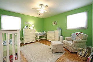 3rd image of 813 Arquilla Dr