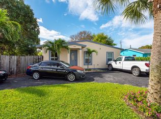 124 SW 10TH Avenue, Boynton Beach, FL 33435